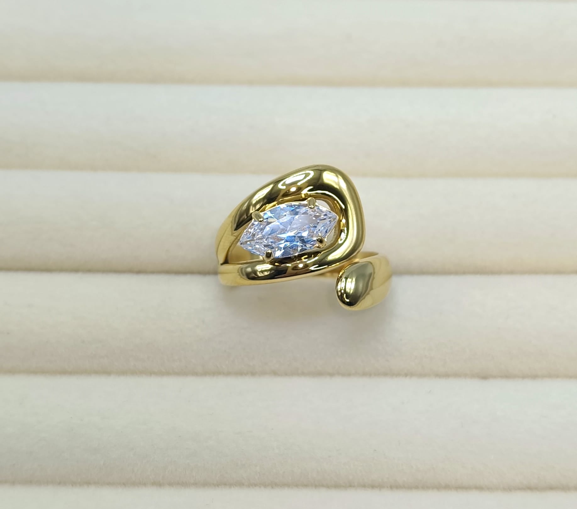 ANELLO ABBRACCIO