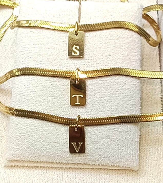 COLLANA INIZIALE TAG GOLD (Firma di luce)